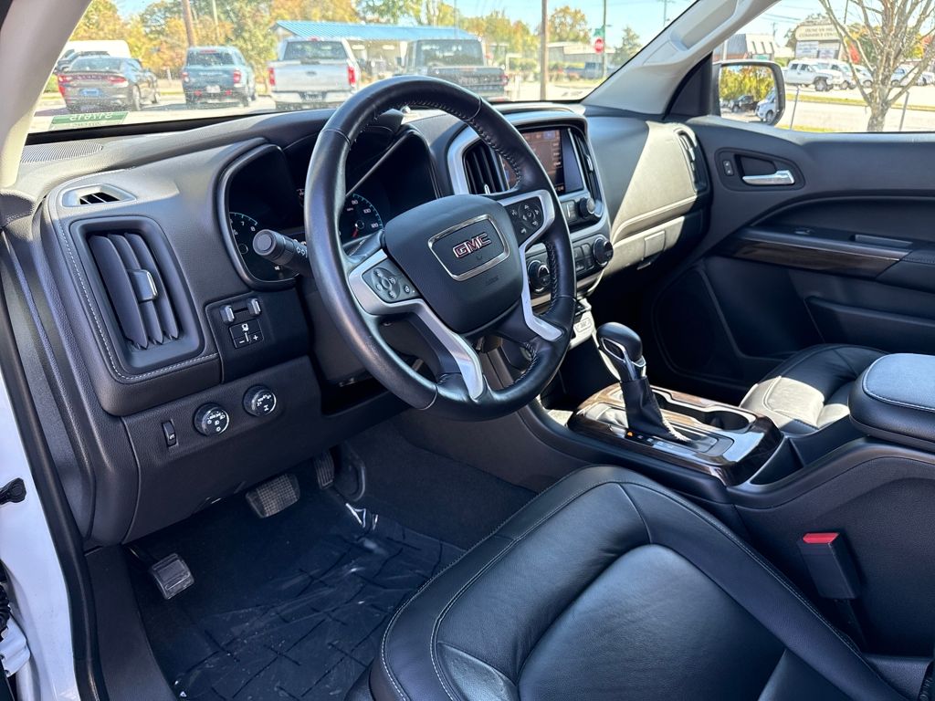 used 2022 GMC Canyon car, priced at $32,900