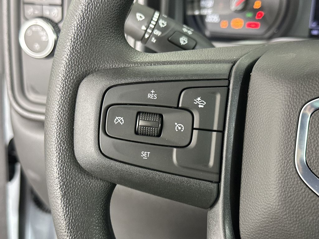 new 2025 GMC Sierra 1500 car, priced at $34,145