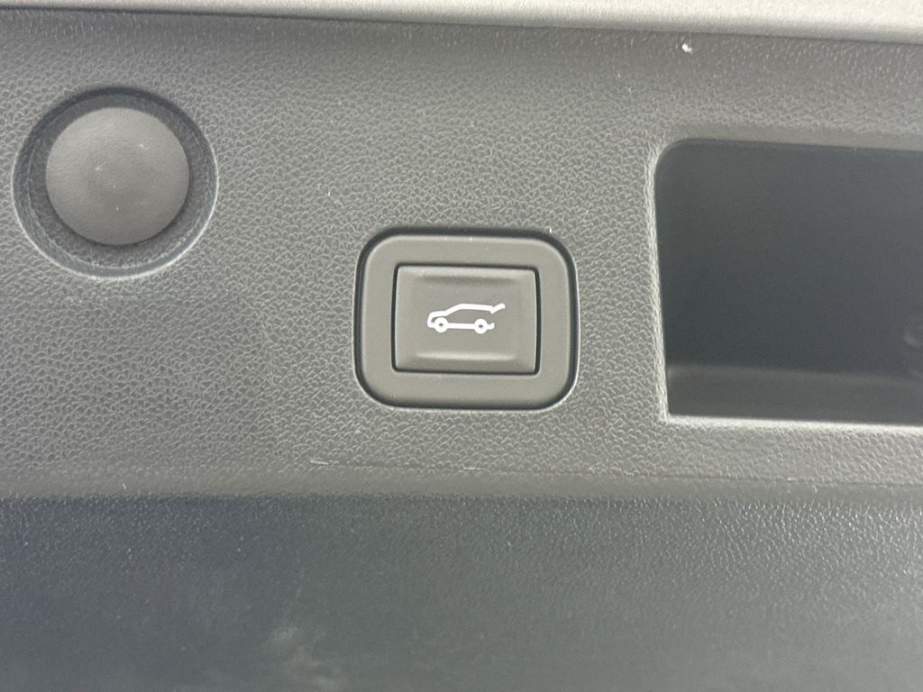new 2026 GMC Terrain car, priced at $37,085
