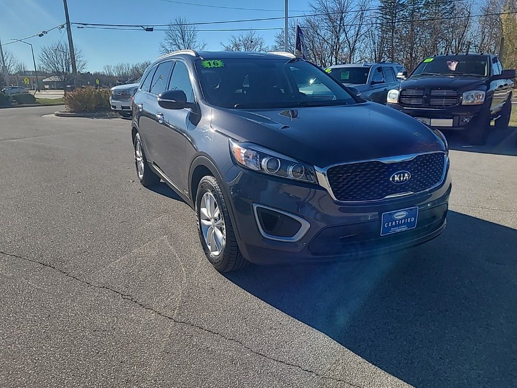 used 2016 Kia Sorento car, priced at $14,404