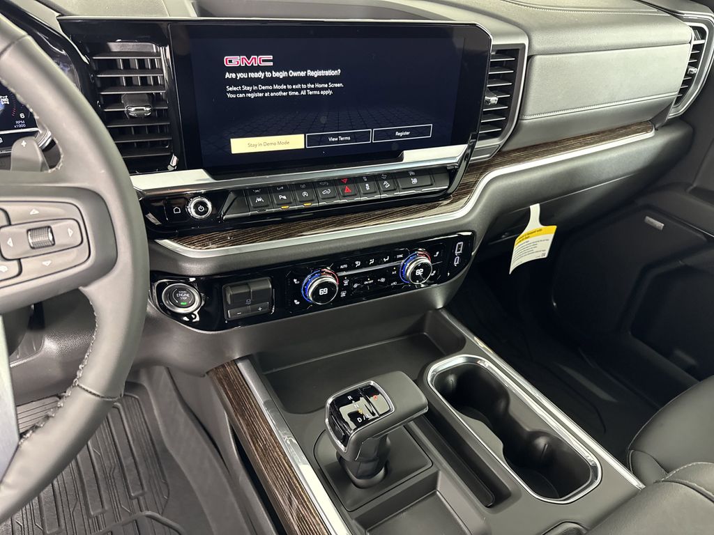 new 2025 GMC Sierra 1500 car, priced at $61,430