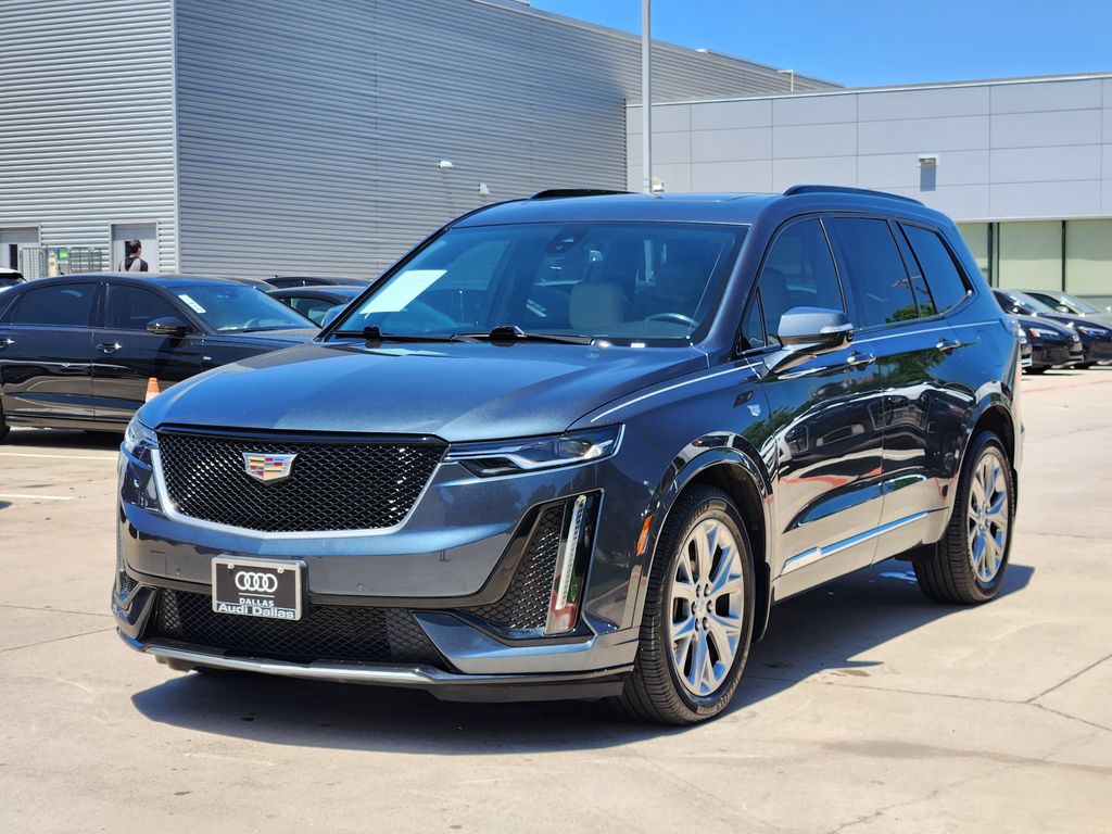 used 2020 Cadillac XT6 car, priced at $31,502