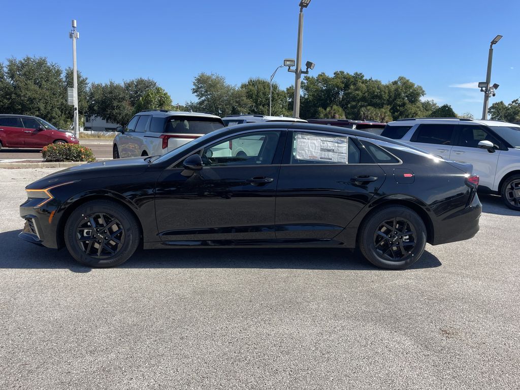 new 2026 Kia K5 car, priced at $25,738