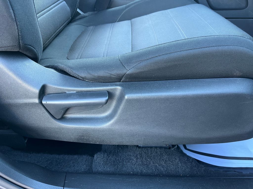 used 2022 Honda CR-V Hybrid car, priced at $31,694