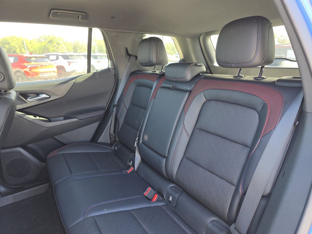 new 2026 Chevrolet Equinox car, priced at $30,495