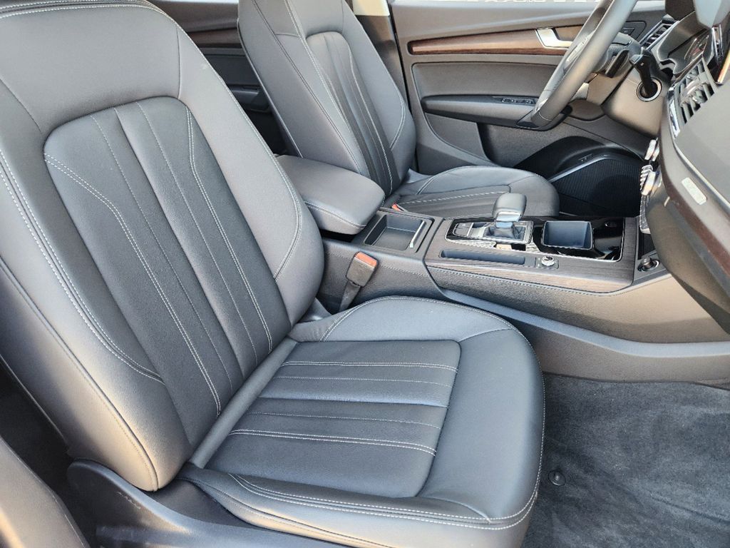 new 2025 Audi Q5 car, priced at $50,250