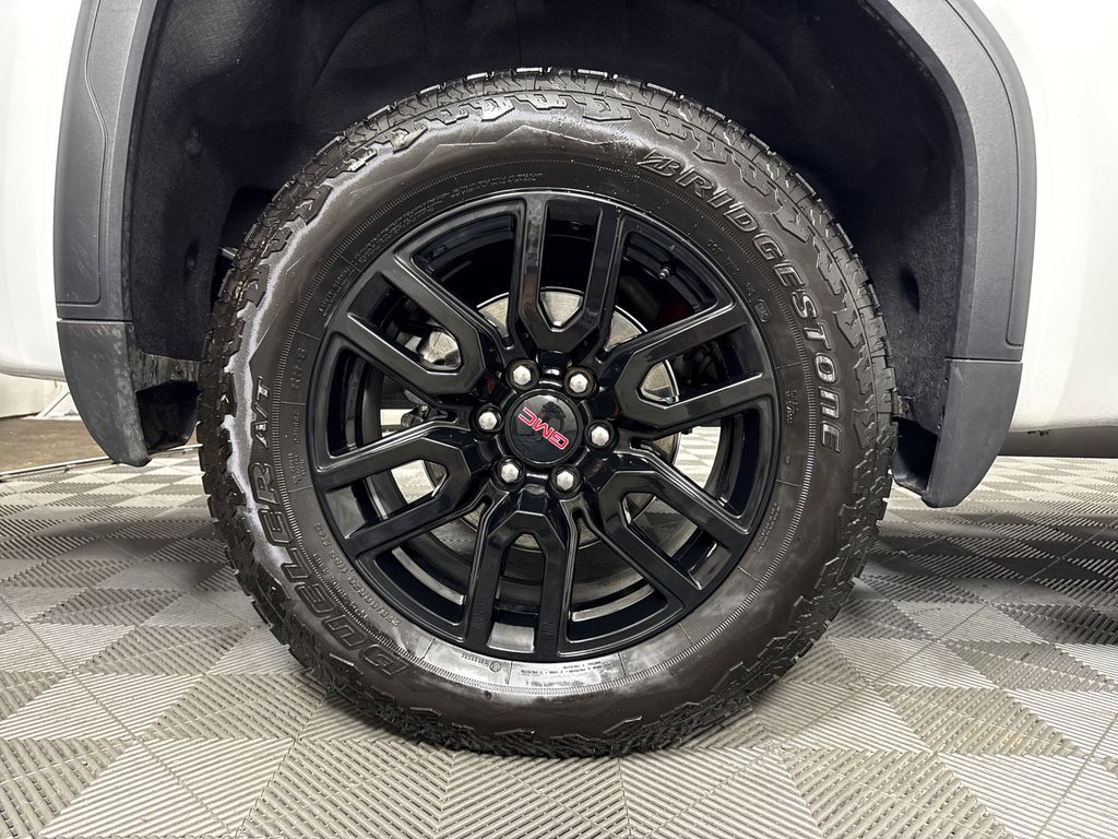 new 2025 GMC Sierra 1500 car, priced at $56,729