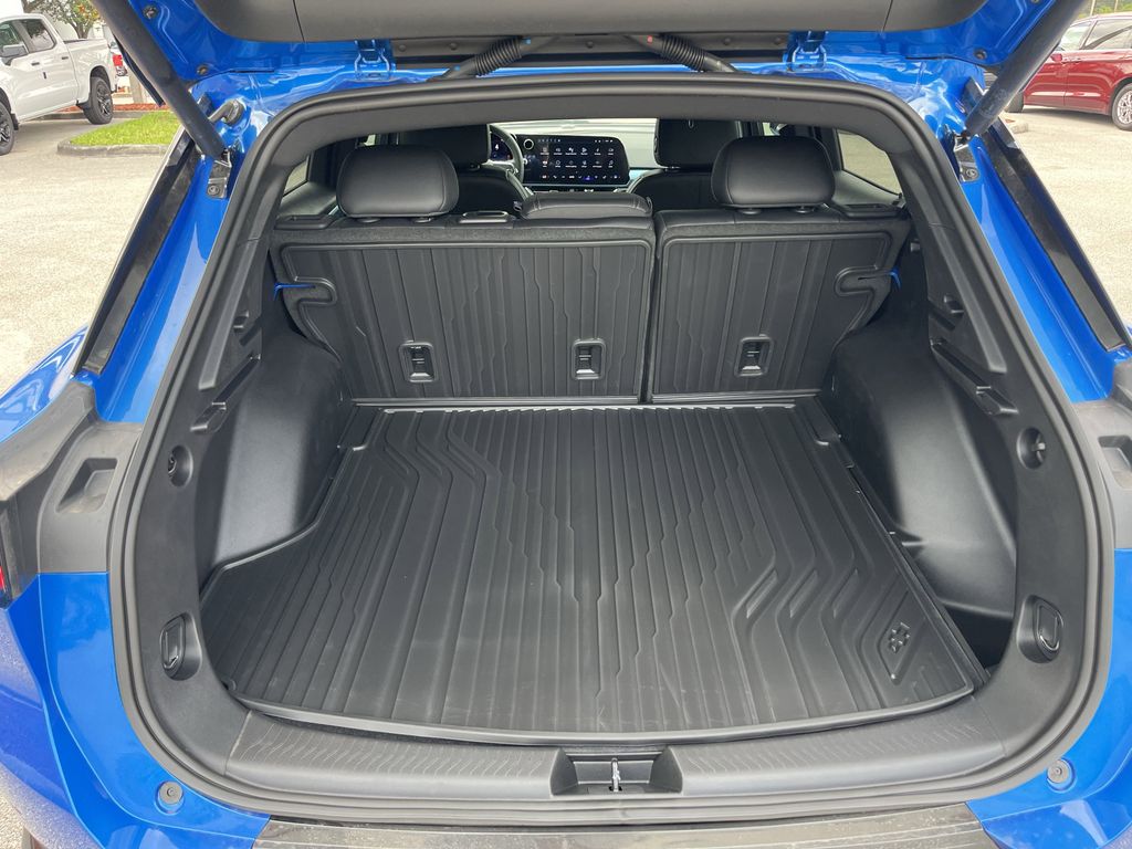 new 2025 Chevrolet Equinox EV car, priced at $38,573