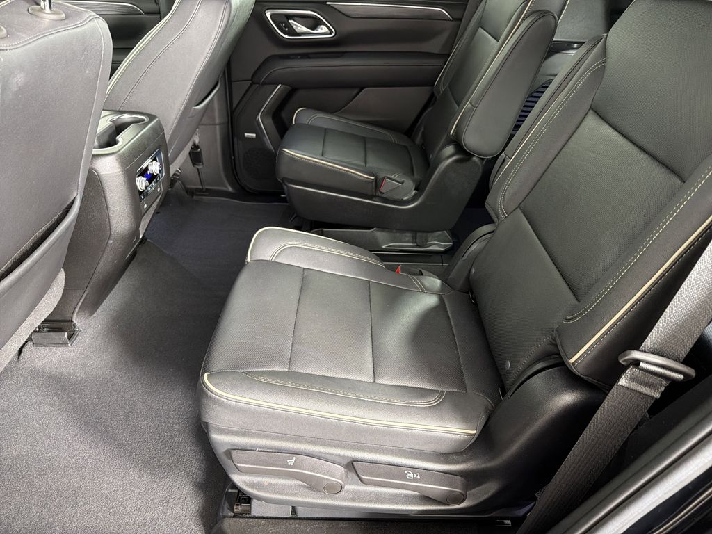 used 2023 GMC Yukon car, priced at $59,893