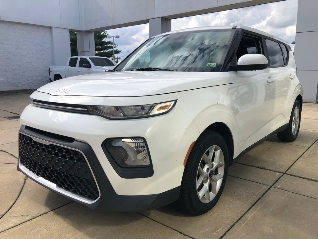used 2022 Kia Soul car, priced at $17,995