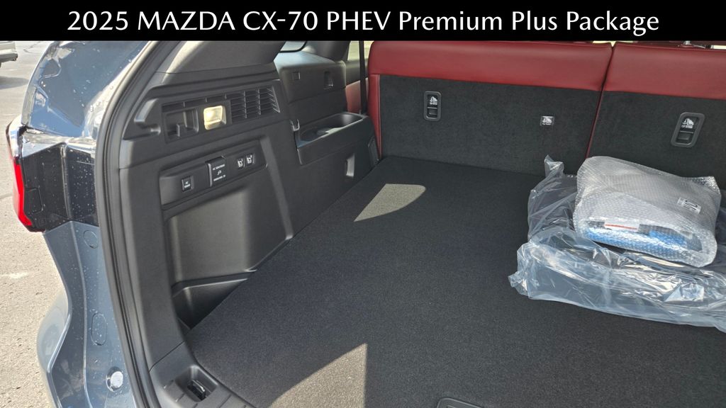 new 2025 Mazda CX-70 PHEV car, priced at $57,985