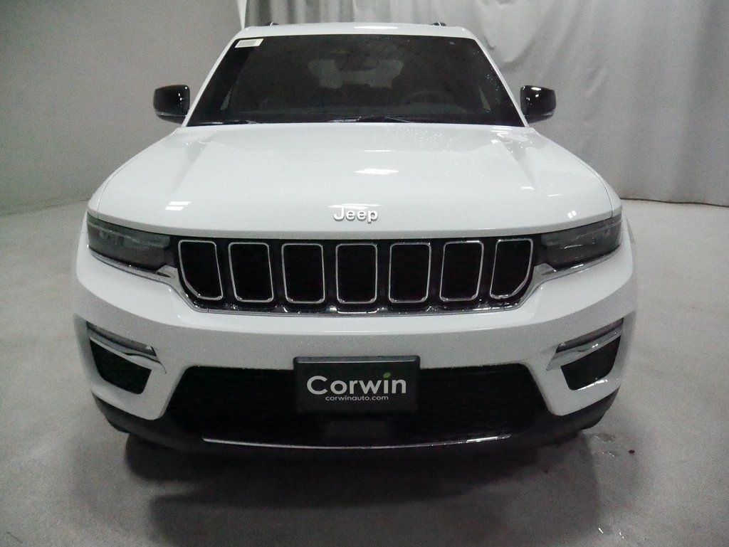 new 2024 Jeep Grand Cherokee car, priced at $46,825