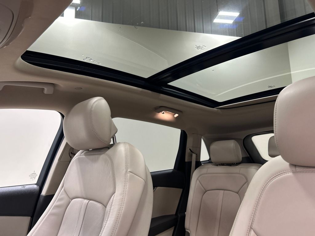 used 2019 Lincoln Nautilus car, priced at $23,895