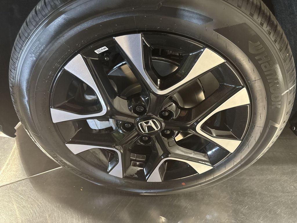 new 2026 Honda HR-V car, priced at $33,400