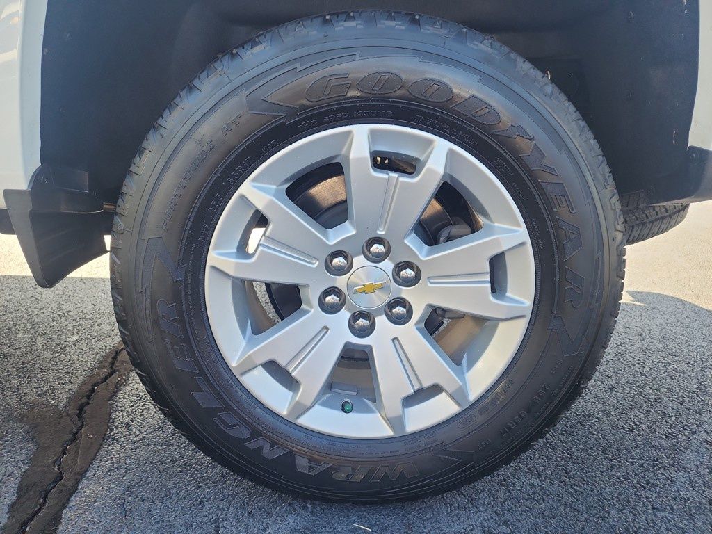 used 2022 Chevrolet Colorado car, priced at $31,999