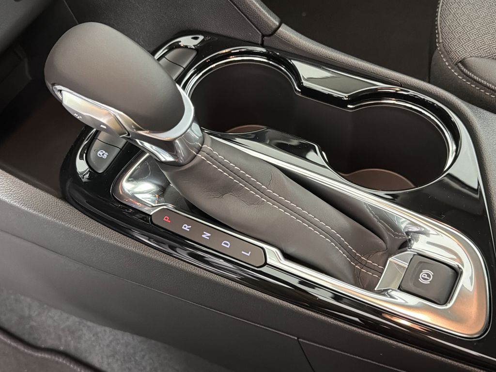 new 2026 Buick Encore GX car, priced at $24,785