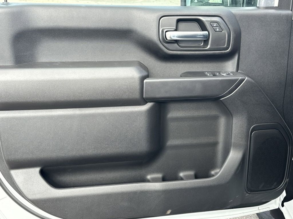 new 2024 GMC Sierra 2500HD car, priced at $45,578