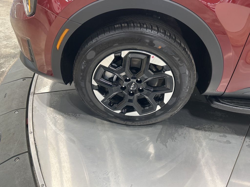 new 2025 Kia Sorento car, priced at $36,616
