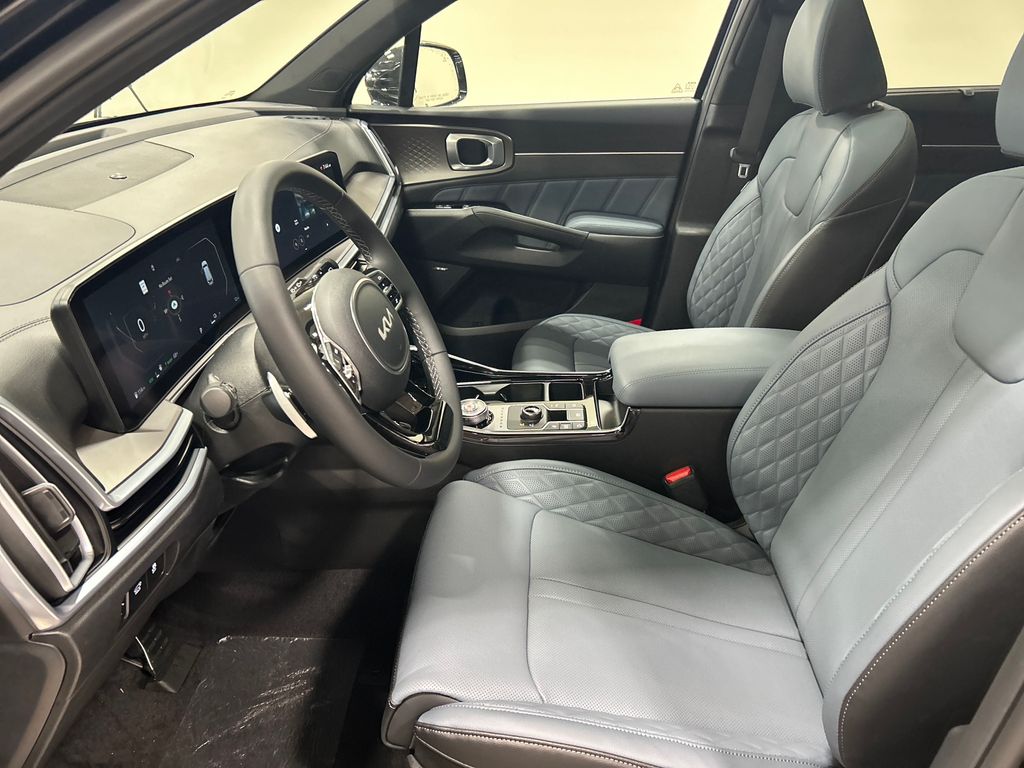 new 2025 Kia Sorento Hybrid car, priced at $44,924