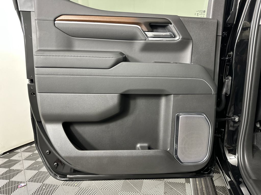 new 2025 GMC Sierra 1500 car, priced at $68,494