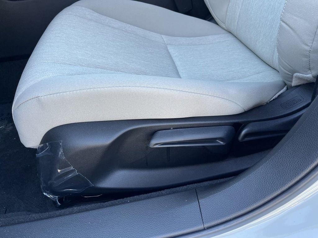 new 2025 Honda Accord car, priced at $27,744
