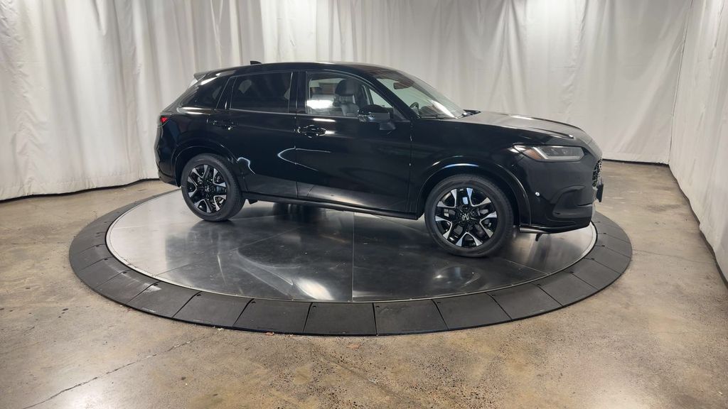 new 2026 Honda HR-V car, priced at $32,945
