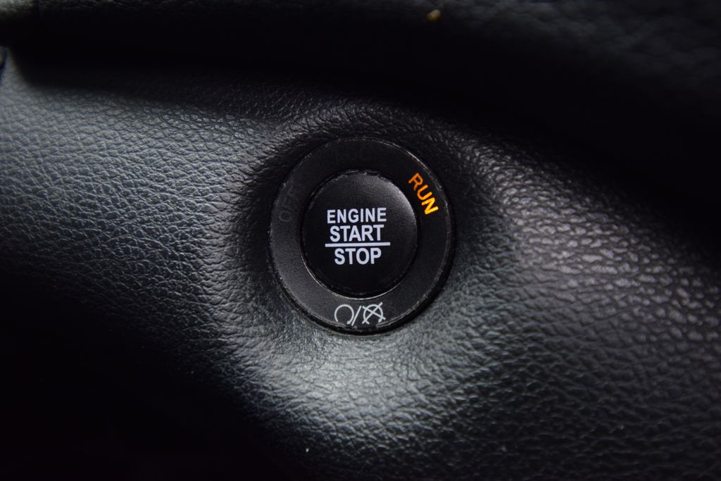 used 2016 Jeep Cherokee car, priced at $10,095