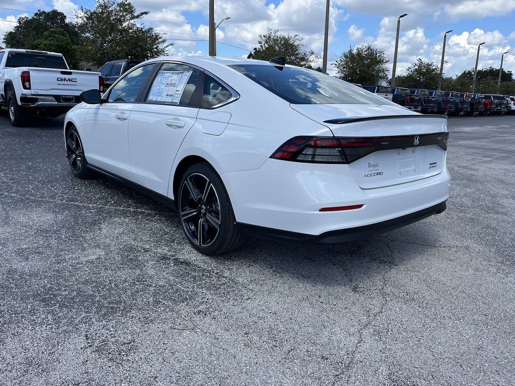 new 2024 Honda Accord Hybrid car, priced at $34,273