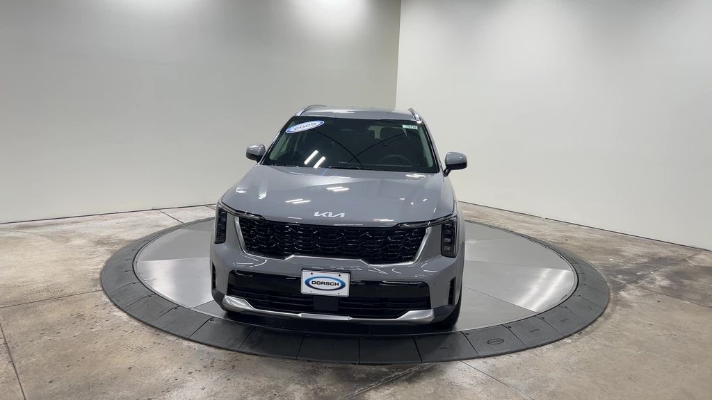 new 2025 Kia Sorento car, priced at $35,985