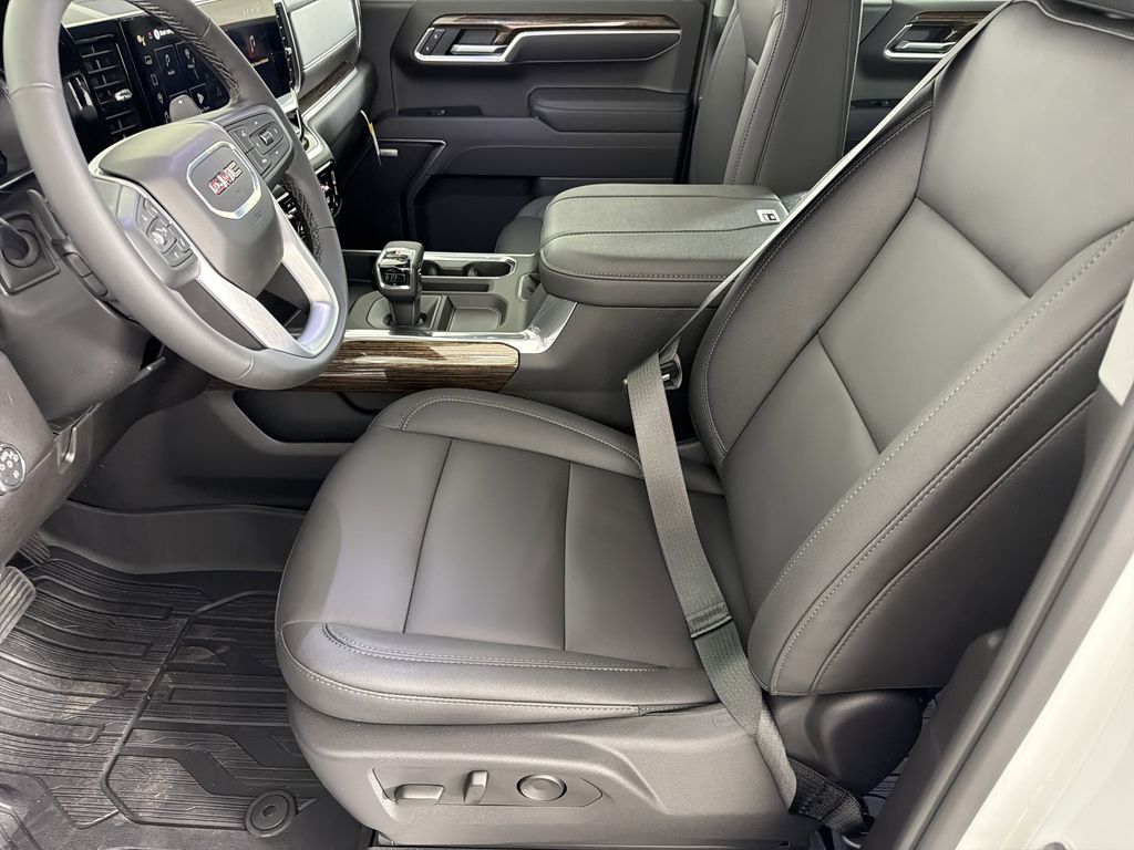 new 2026 GMC Sierra 1500 car, priced at $61,600