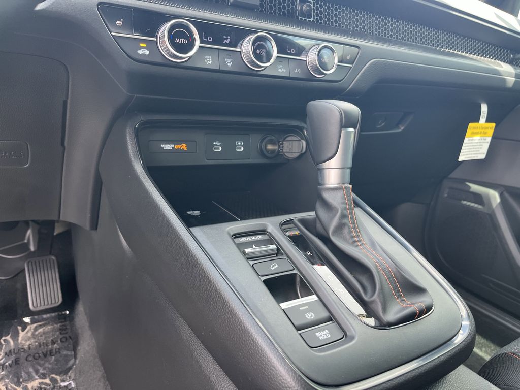 new 2026 Honda CR-V Hybrid car, priced at $35,660