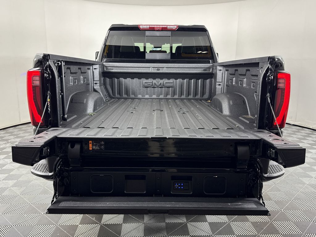 new 2025 GMC Sierra 2500HD car, priced at $94,014