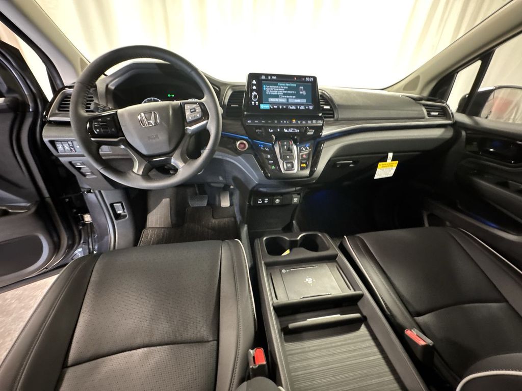 new 2026 Honda Odyssey car, priced at $53,190