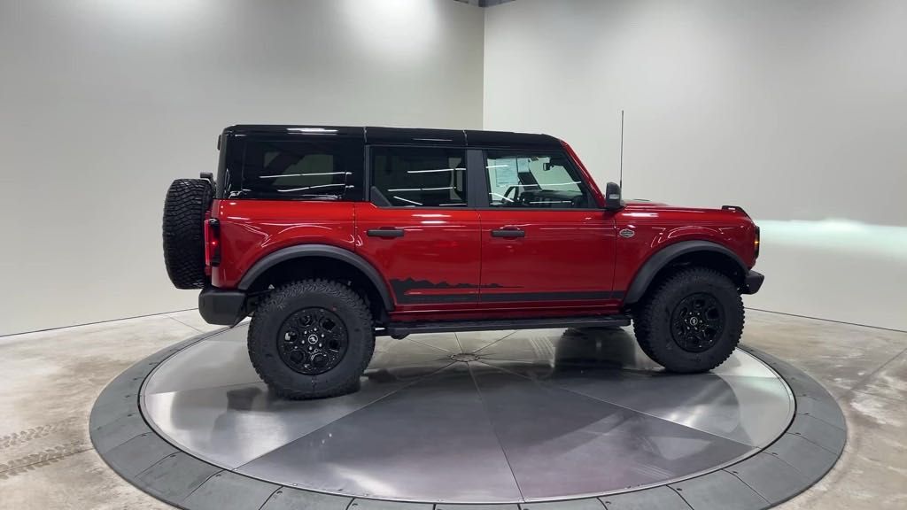 new 2024 Ford Bronco car, priced at $66,485