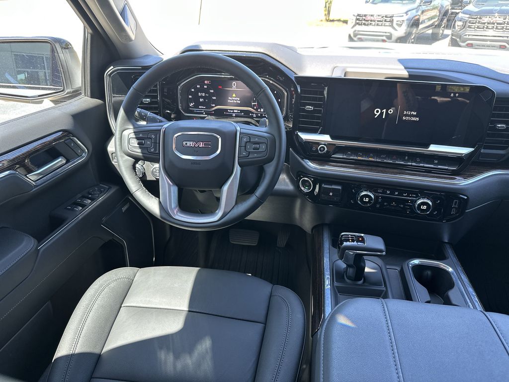 new 2025 GMC Sierra 1500 car, priced at $59,430