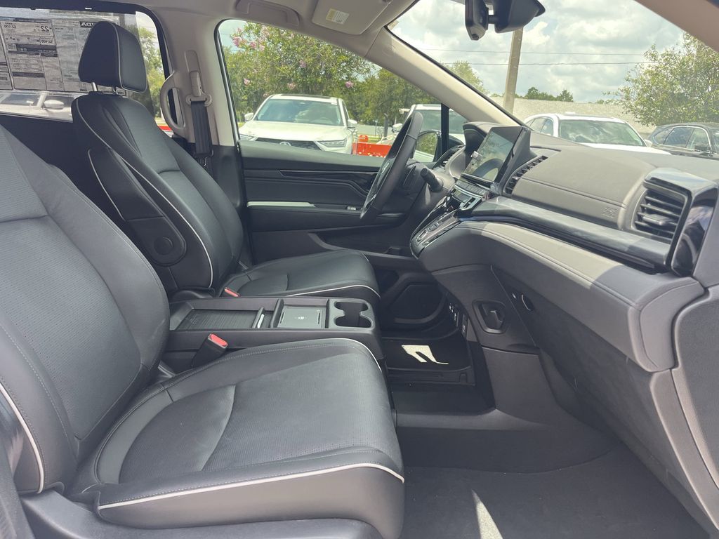 new 2025 Honda Odyssey car, priced at $50,962