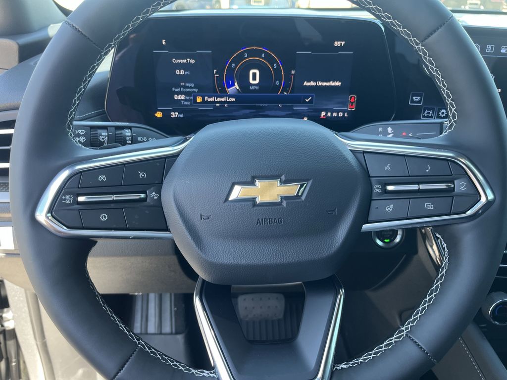 new 2025 Chevrolet Traverse car, priced at $42,384
