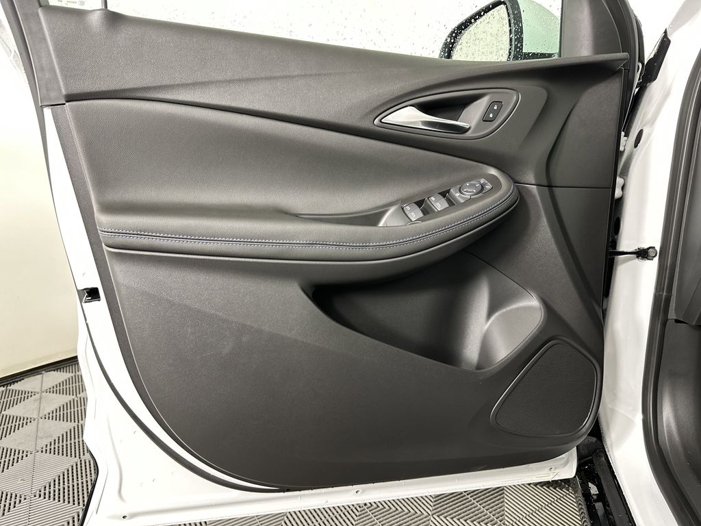 new 2026 Buick Encore GX car, priced at $32,475