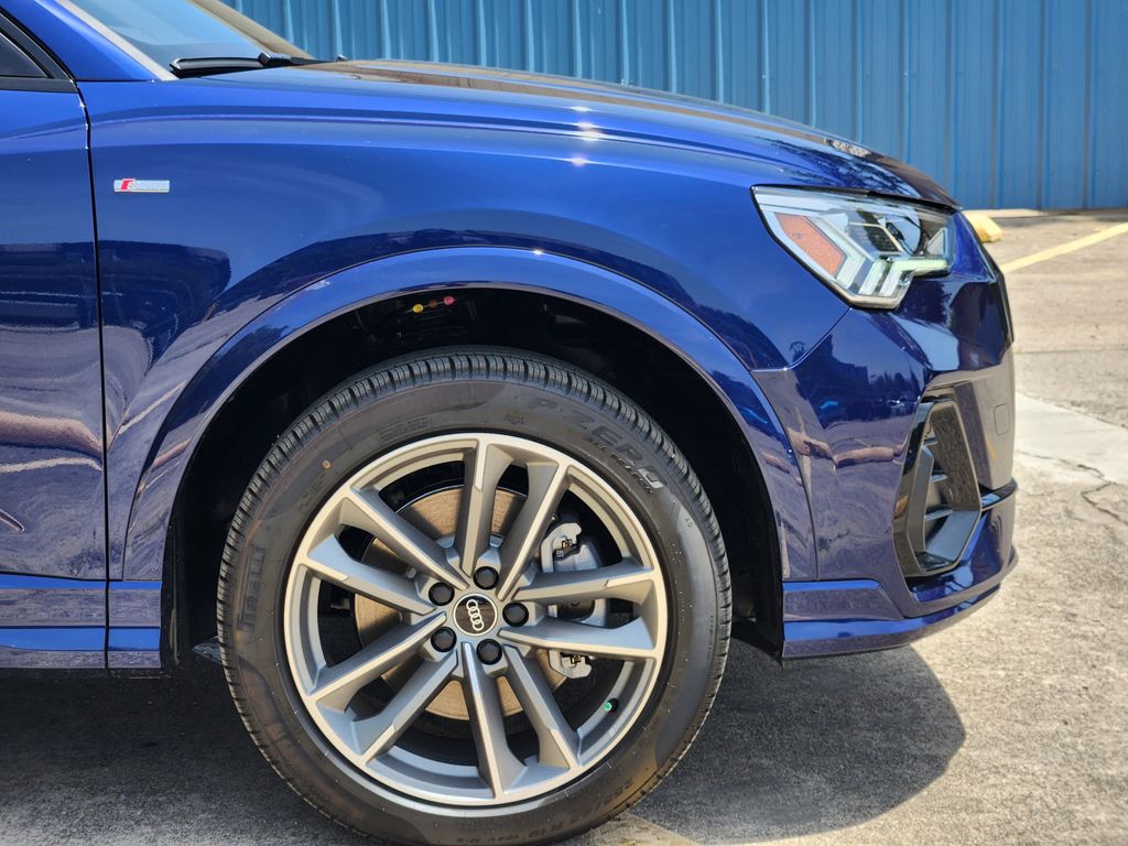 new 2025 Audi Q3 car, priced at $46,200
