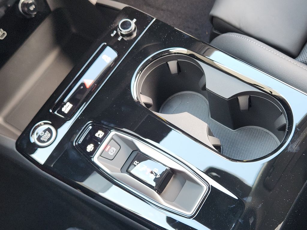 new 2025 Audi e-tron car, priced at $75,085