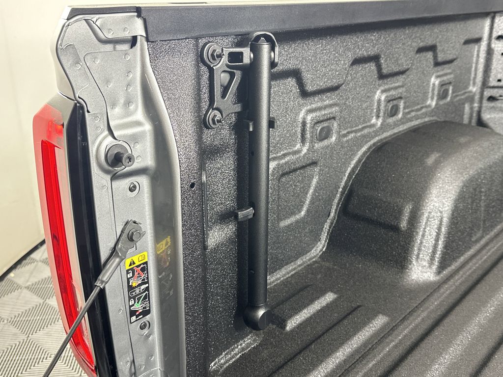 new 2025 GMC Sierra 1500 car, priced at $59,319