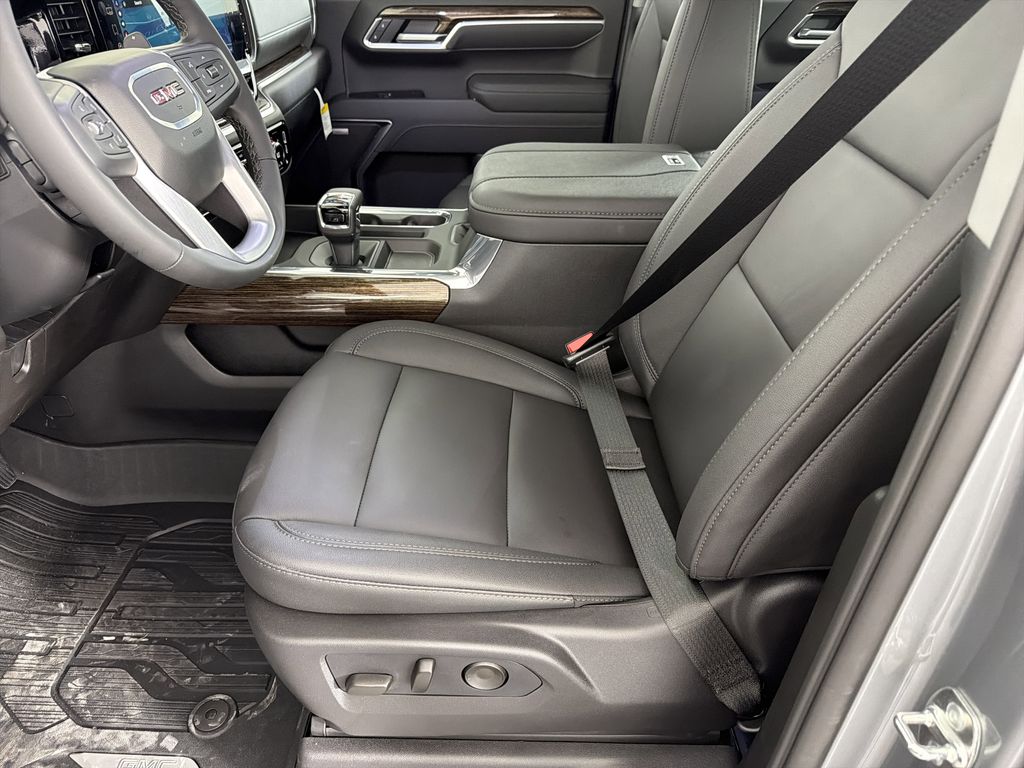 new 2026 GMC Sierra 1500 car, priced at $62,095