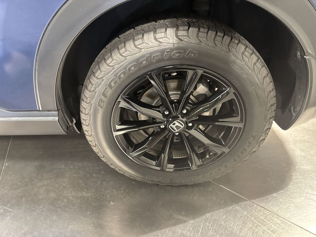 used 2024 Honda CR-V Hybrid car, priced at $34,992