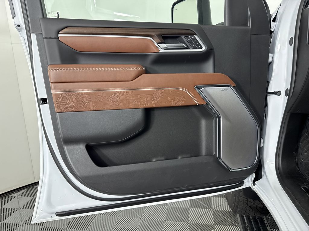 new 2025 GMC Sierra 2500HD car, priced at $93,552