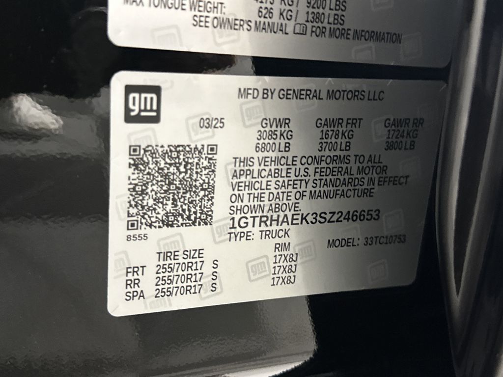 new 2025 GMC Sierra 1500 car, priced at $36,880