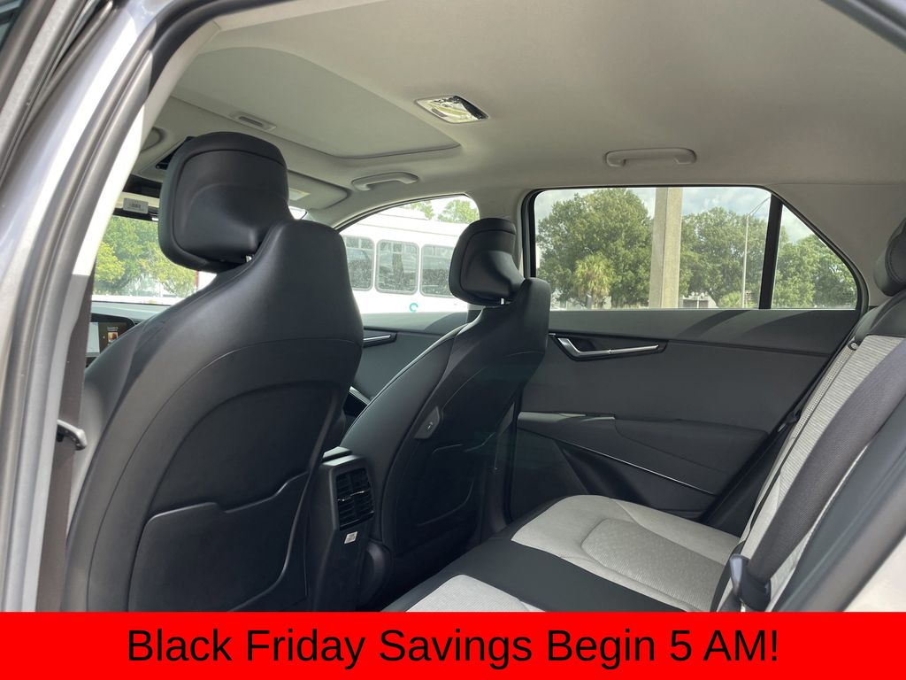 new 2025 Kia Niro car, priced at $30,646