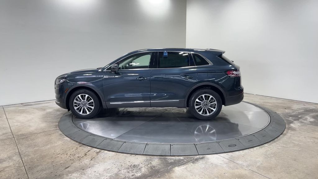 used 2022 Lincoln Nautilus car, priced at $38,789