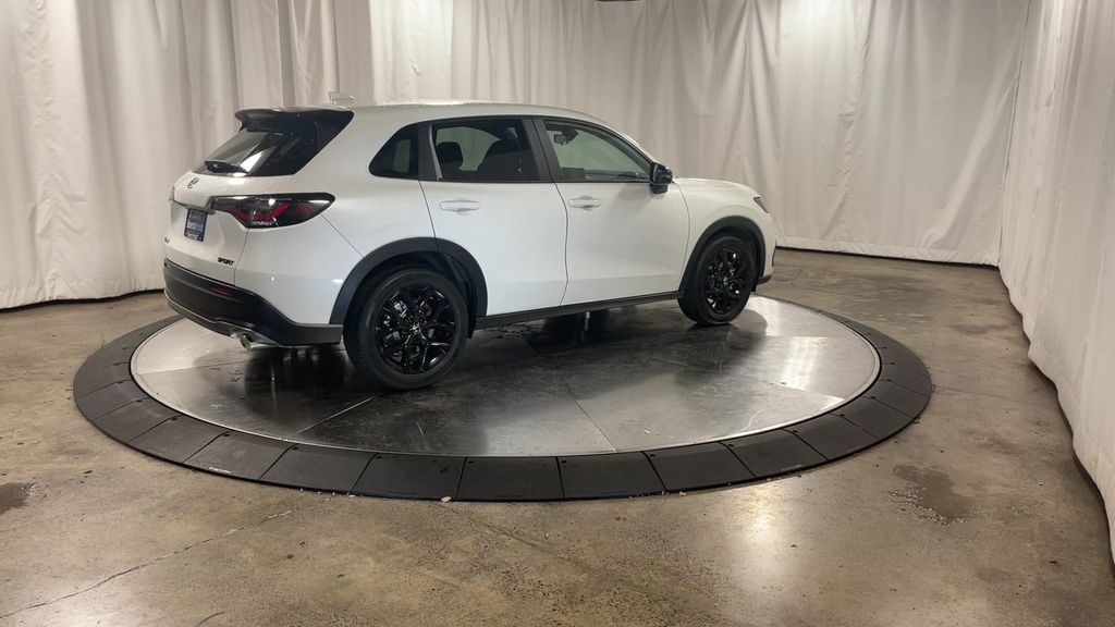 used 2024 Honda HR-V car, priced at $26,687