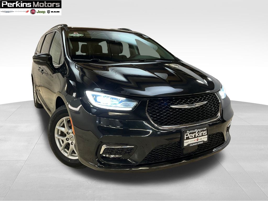 used 2022 Chrysler Pacifica car, priced at $23,863