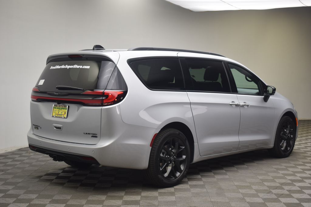 new 2026 Chrysler Pacifica car, priced at $56,460
